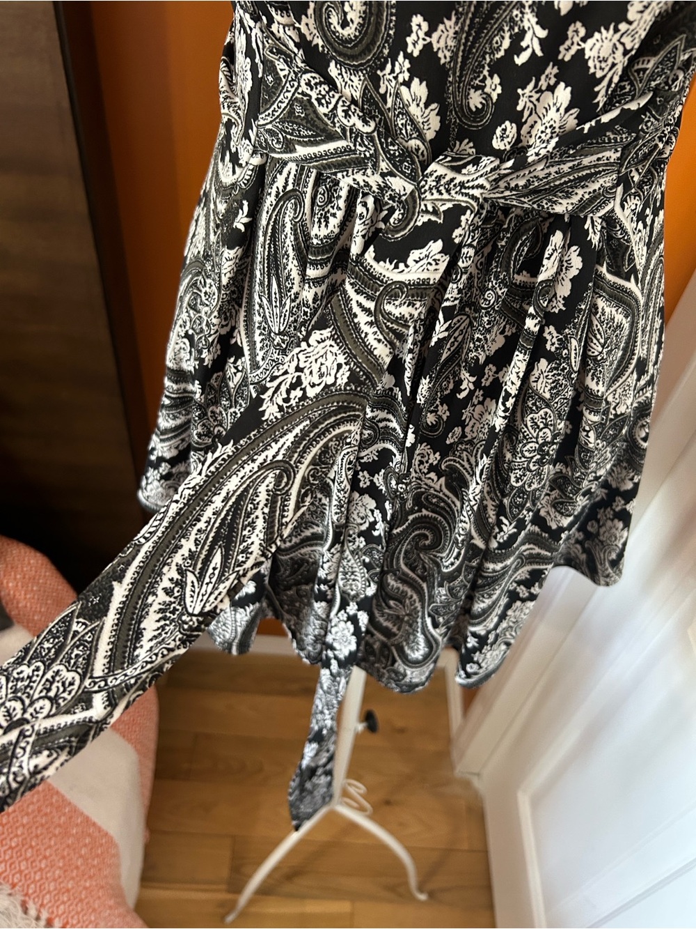 Vintage Y2K Dress Barn Petite XL Boho Paisley Top Black White Cottagecore Flowy - Picture 3 of 13